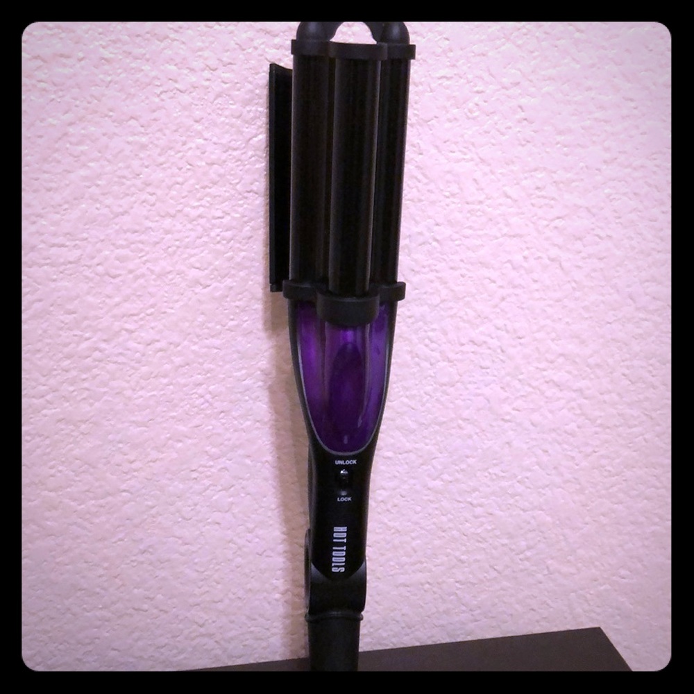 Hot Tools Deep Waver Ceramic hair waver